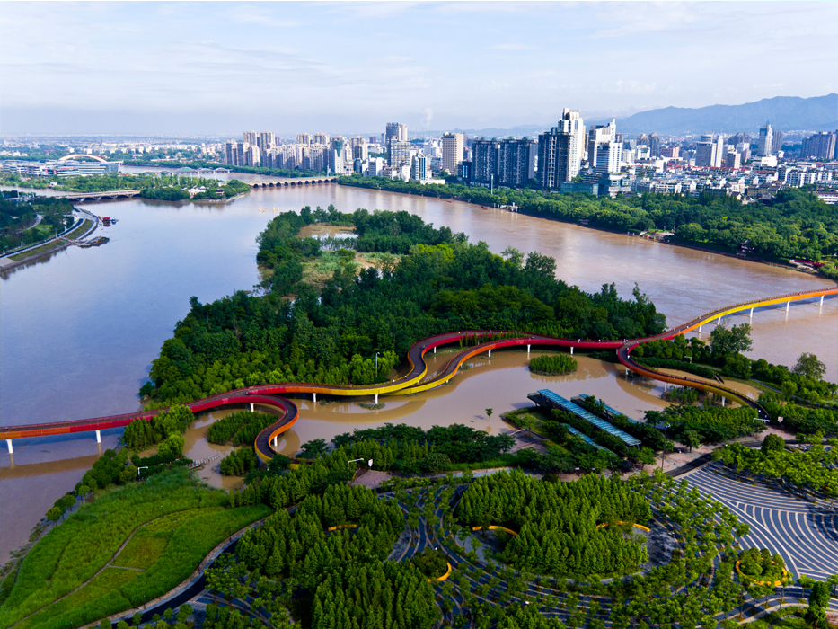 A Resilient Landscape: Yanweizhou Park in Jinhua City as part of China’s Sponge city concept showcases a natural riparian landscape park designed as ecological solution to large-scale flood management